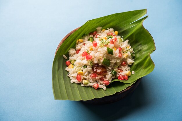 GopalKala or Dahi Kala is a prashad offered to lord Krishna on Janmashtami or Gokulashtami. Made using beaten rice, curd, milk, sugar, pomegranate, chilli , pickle and coriander