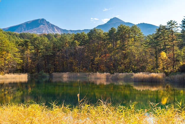 Goshiki-numa Urabandai Fukushima Herfst Japan