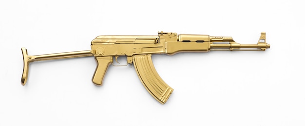 gouden AK47 aanvalsgeweer dat op witte achtergrond wordt geïsoleerd