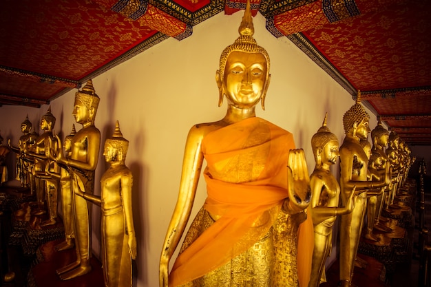 Gouden Boeddhabeeld van Wat pho Themple in Bangkok, Thailand