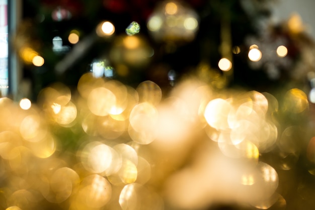 Gouden bokeh in Kerstmisberoemdheden