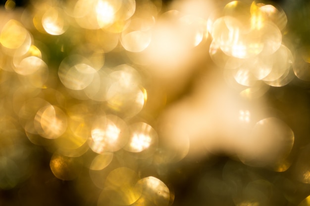 Gouden bokeh in Kerstmisberoemdheden