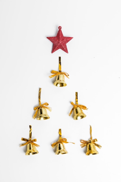 Gouden kerstbel met kerstster