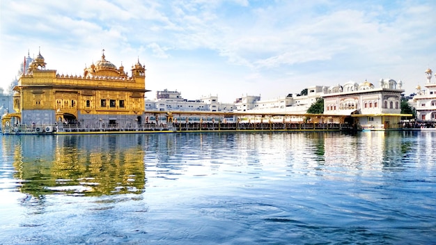 Gouden Tempel of Sri Harmandir Sahib belangrijkste bedevaartsoord van het Sikhisme