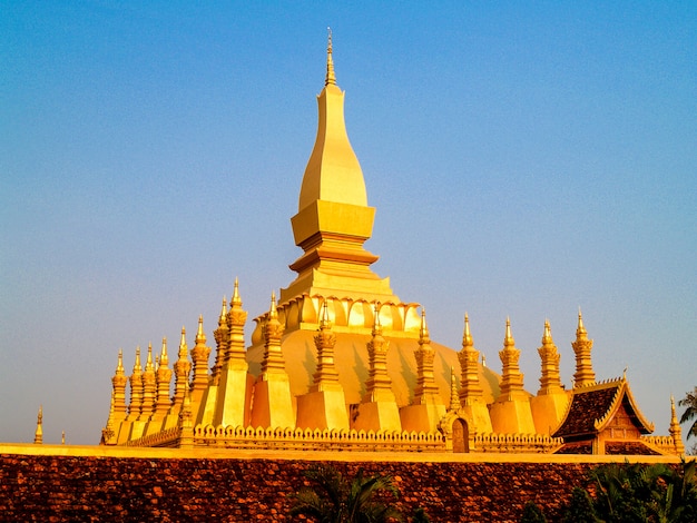 Gouden Wat-phra die Luang in Vientiane, Laos