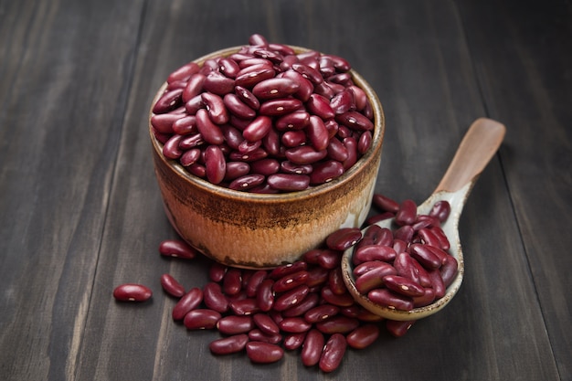 Grains kidney bean in bowl