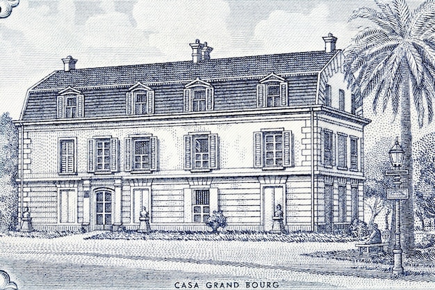 Grand Bourg House in France from old Argentinian money