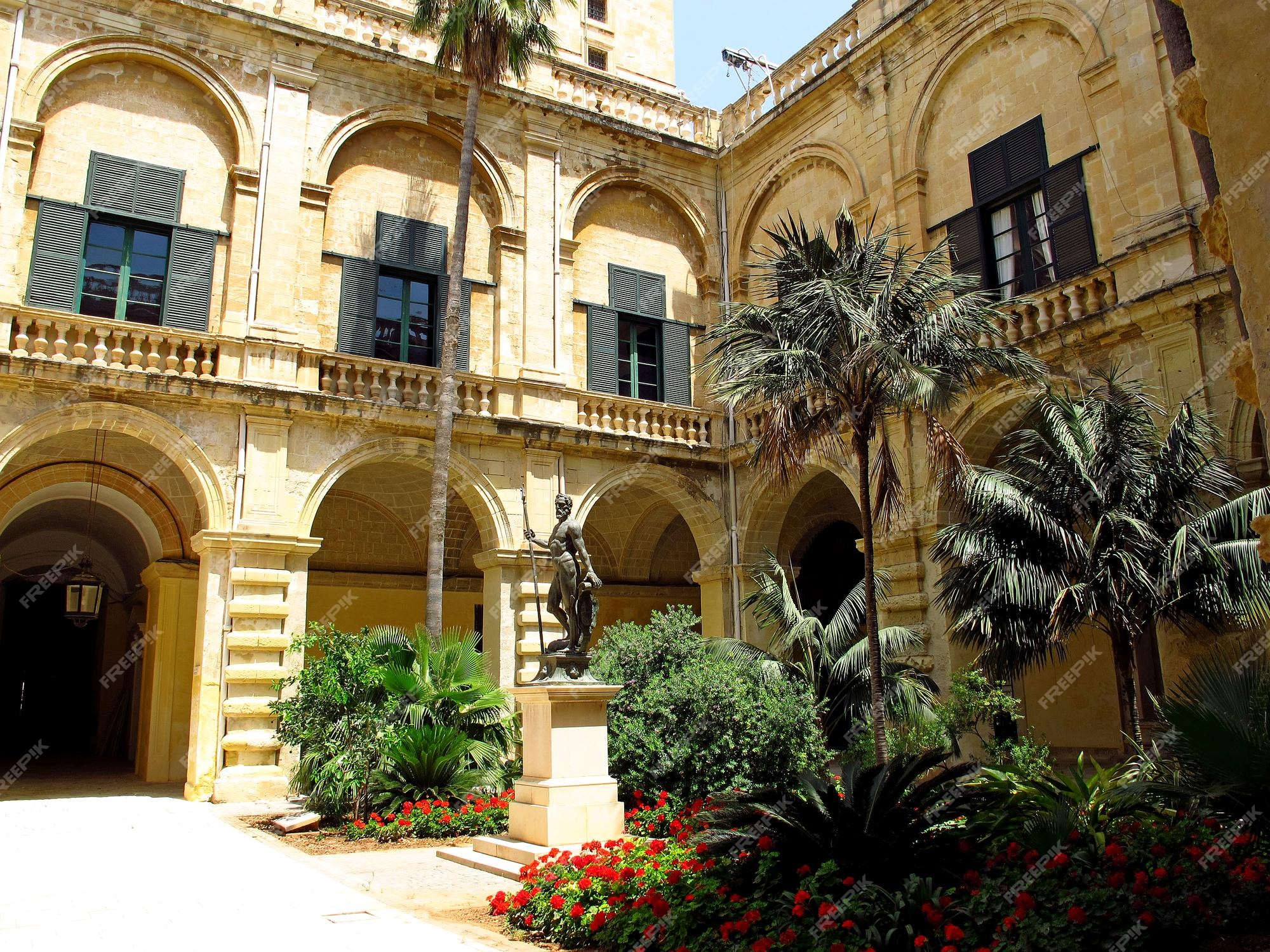 Premium Photo  Grand master's palace valletta malta