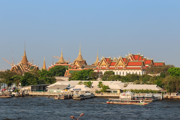 Grand palace on Chaw Phra ya river at Bangkok, Thailand.