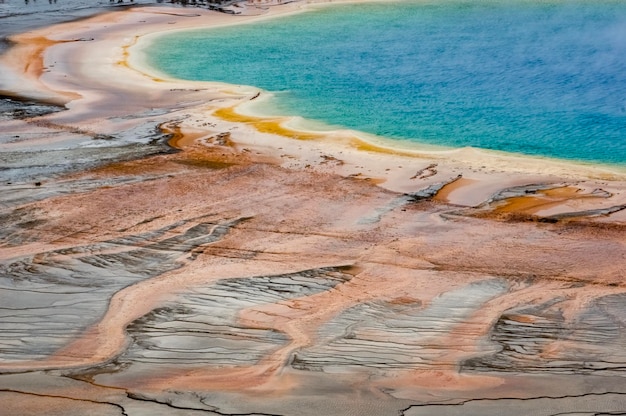 Photo grand prismatic spring. yellowstone national park. wyoming, usa