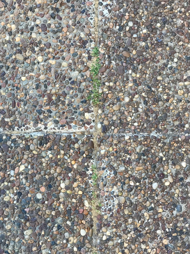 Photo granite mosaic of an old construction