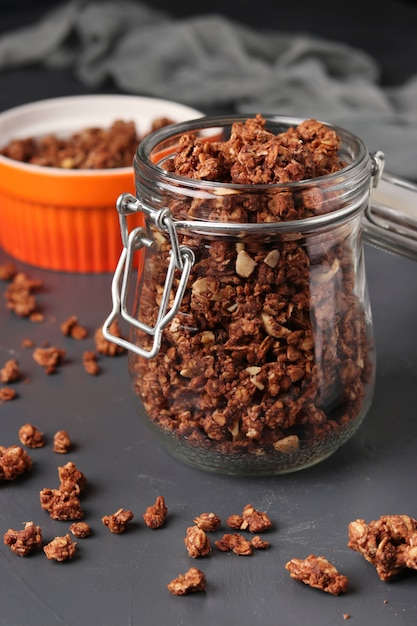 Granola krokante muesli met natuurlijke honing