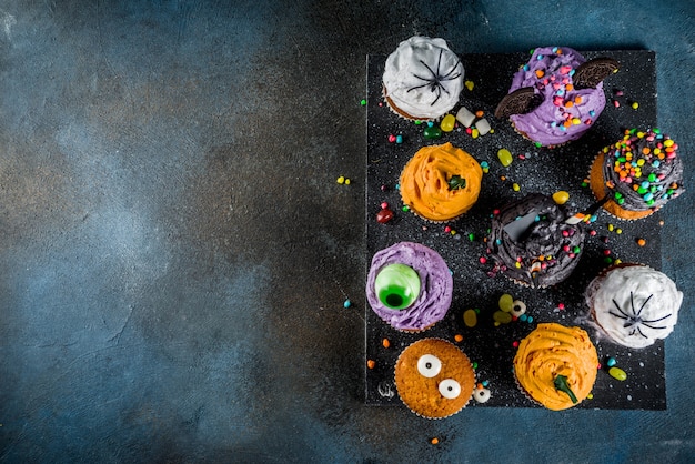 Grappige kindercukcakes voor Halloween