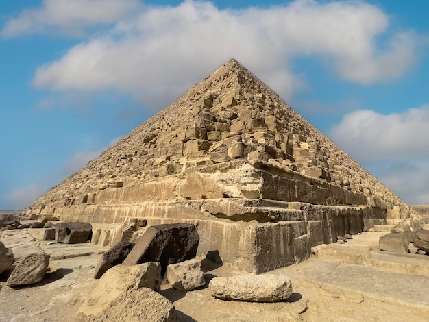 Foto grandi piramidi d'egitto giza il cairo