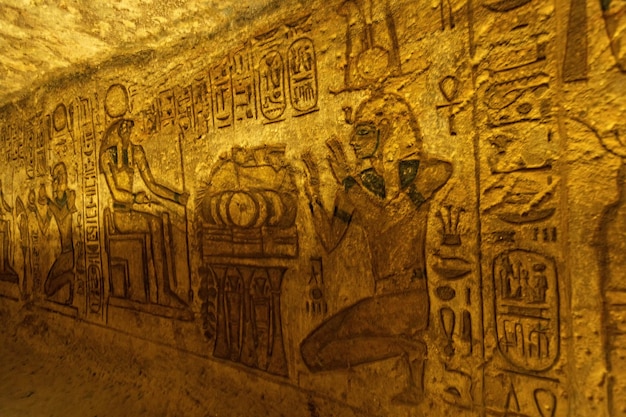 Photo the great temple of ramesses ii inside details in abu simbel upper egypt