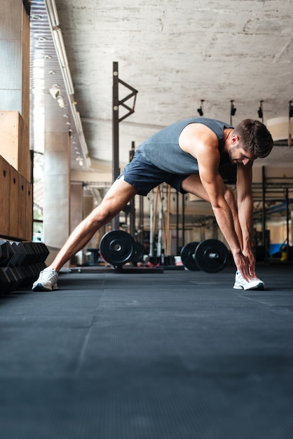 Ottimo riscaldamento. fare stretching