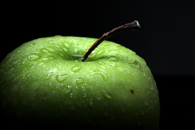 Фото Зеленые яблоки, которые выглядят красиво и вкусно