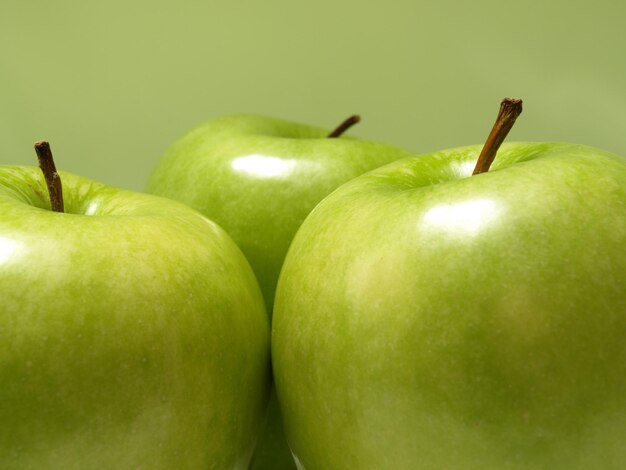 Green apple