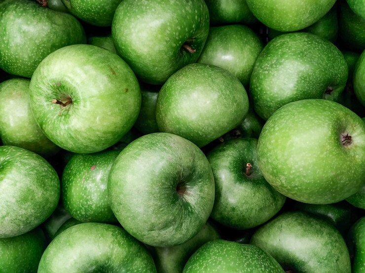 Photo green apples. healty eating. diet. . copyspace.