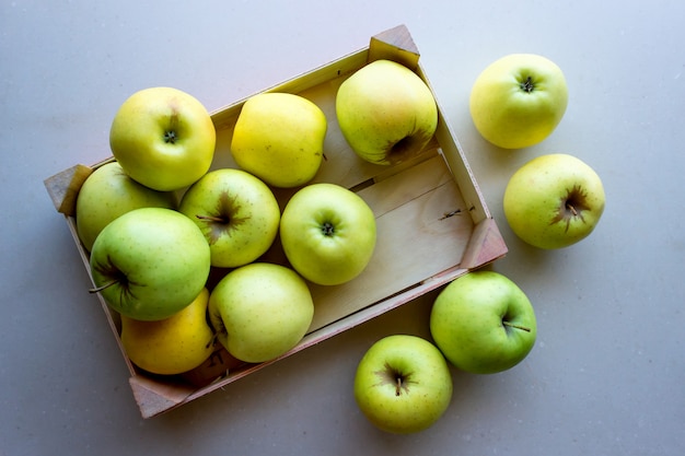 Cuántas calorías tiene una manzana