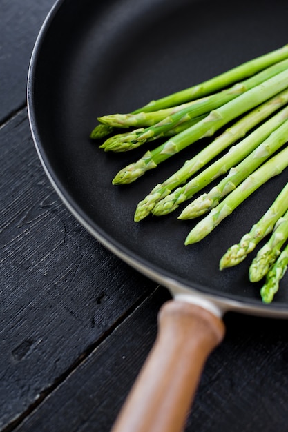 Green asparagus in the pan. 