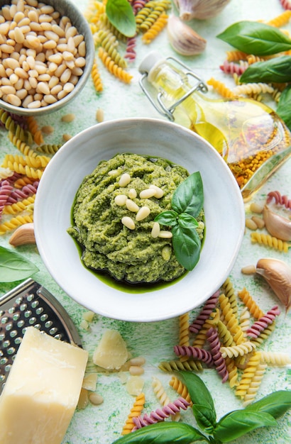 Green basil pesto