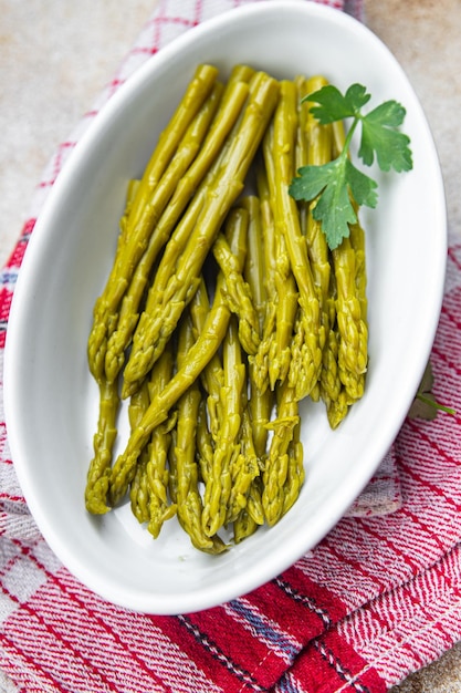 Fagiolo verde spuntino pasto di asparagi cibo sul tavolo copia spazio cibo sfondo rustico vista dall'alto