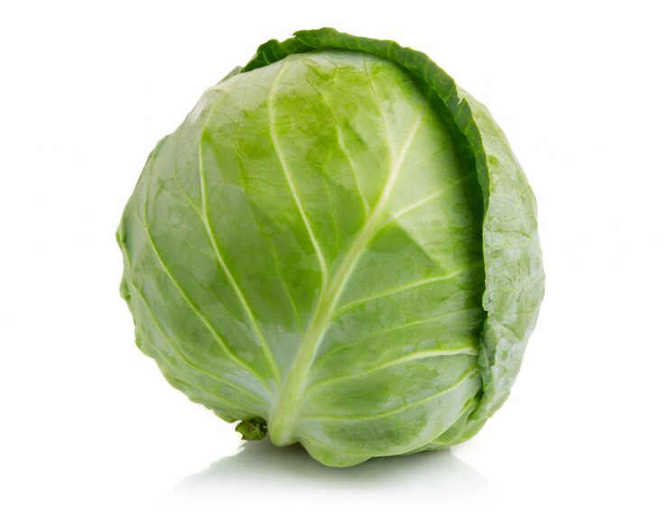 Photo green cabbage vegetable isolated on white