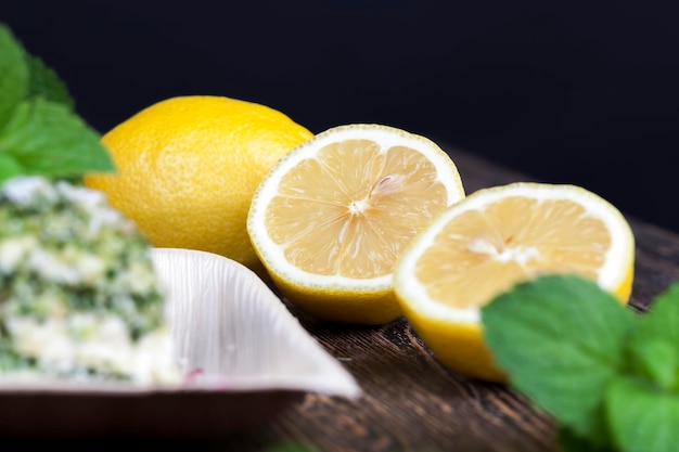 Green cake with cream and lime