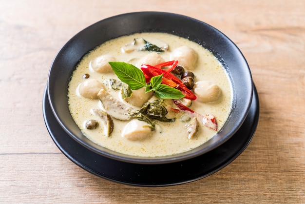 green curry with fish ball