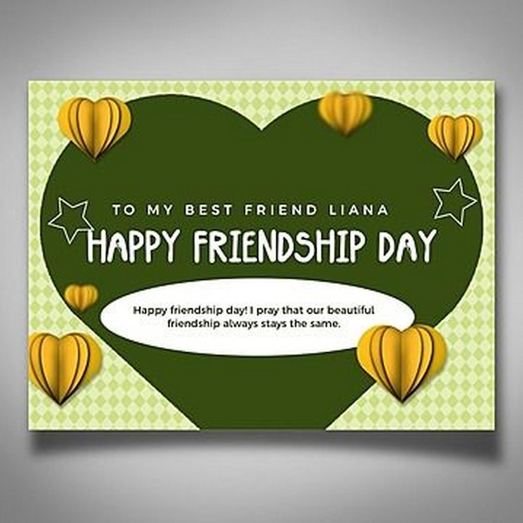 Photo a green heart with yellow hearts and a green background