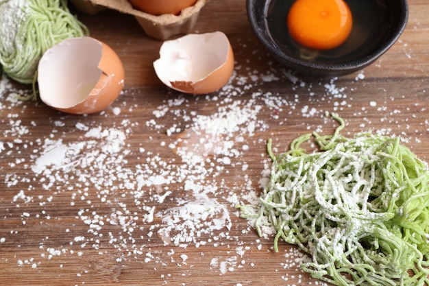 Tagliatelle all'uovo di giada verde