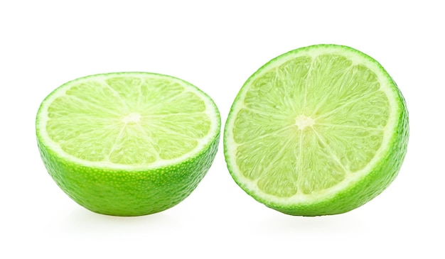 Фото Зеленый лимон на белом фоне