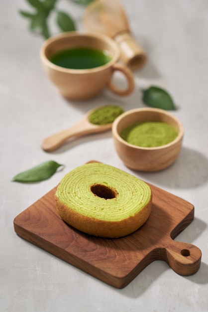 녹색 말차 Baumkuchen 일본식 말차 롤 케이크, 선택적 초점