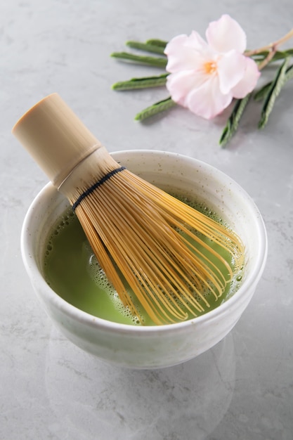 Bevanda e accessori per il tè matcha verde