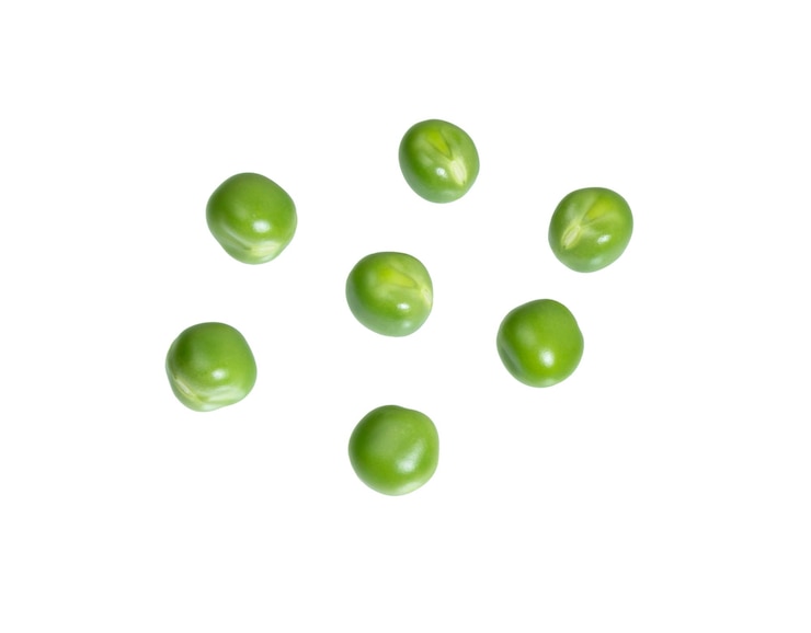 Green peas isolated on white