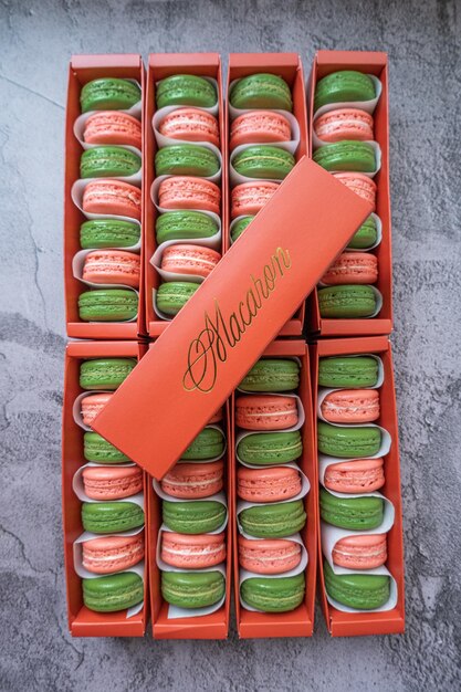 Photo green and red macaron for christmas