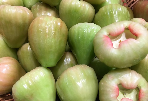 Green Rose Apples