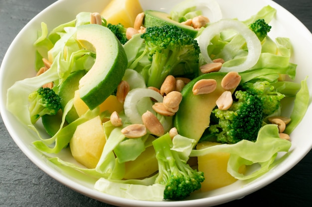 Green Salad with Avocado and vegetables