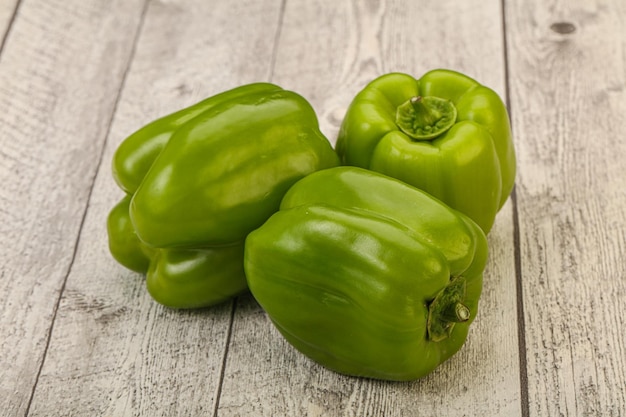 Green sweet bell pepper heap