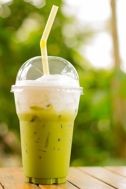 Green tea frappe/green tea smoothie