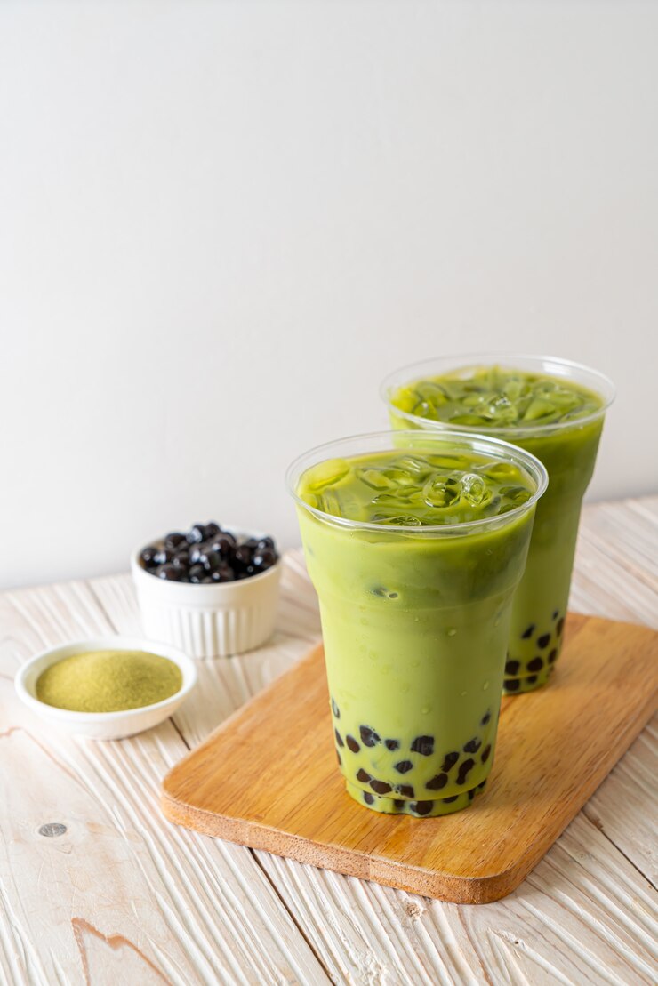 Photo green tea latte with bubble