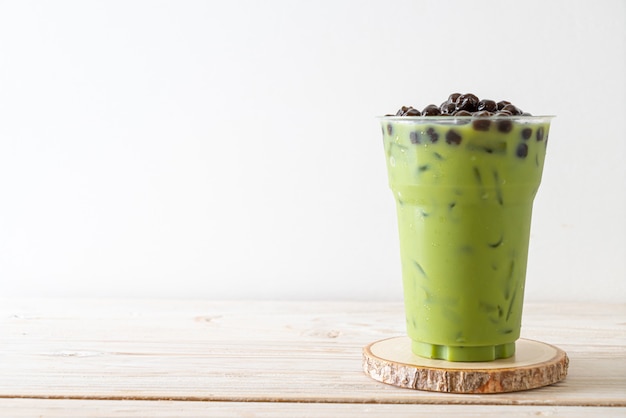 green tea latte with bubble