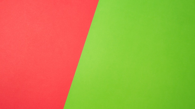 緑と赤い色の紙のバナーの背景