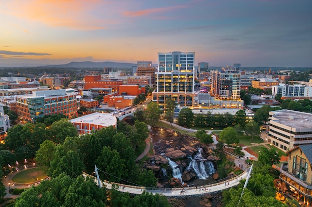 Foto greenville zuid-carolina bij falls park op reedy creek