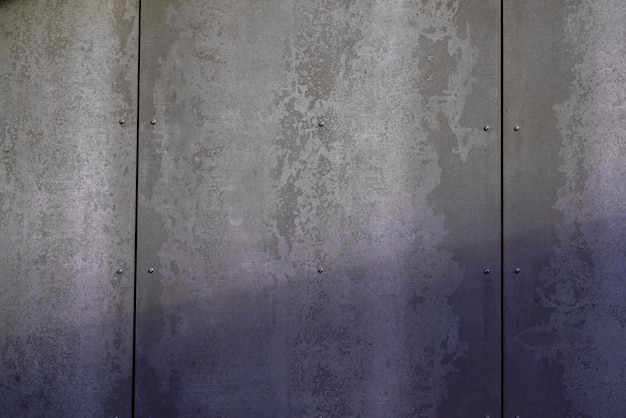 grijze steen oude gebruikte cementplank op muurbouw voor grijze achtergrond