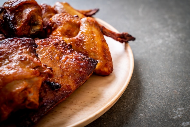 grilled and barbecue chicken