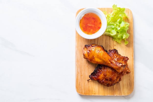 grilled and barbecue chicken