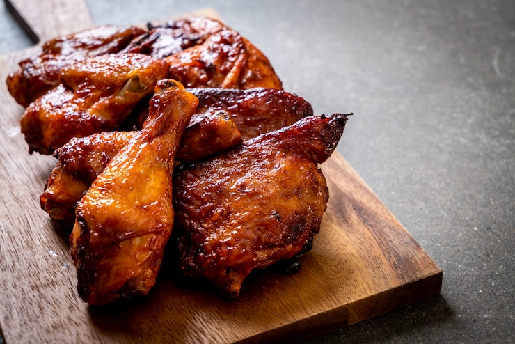 Photo grilled and barbecue chicken