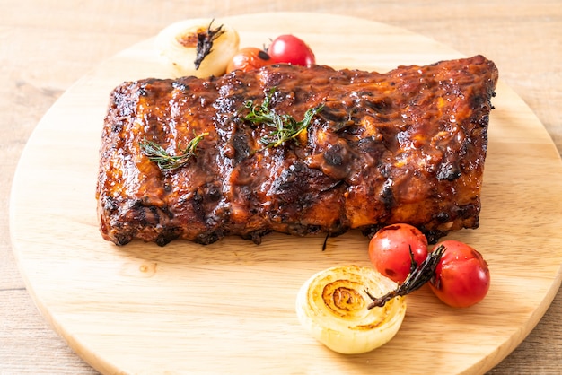 grilled barbecue pork ribs